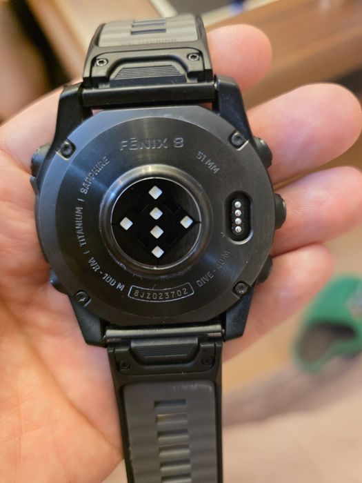 Garmin fenix 8 saphire