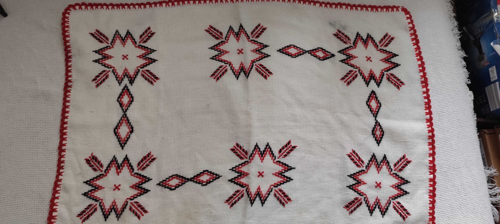 mileu etamina lucrat manual dimensiuni 68x48 cm fara pete sau defecte