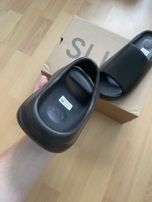 Adidas Yeezy Slides