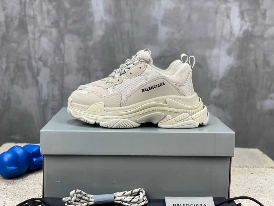 Balenciaga Triple S