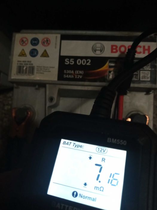 Акумулатори BOSCH AGM - 2 бр. ( 54 Ah и 70 Ah )