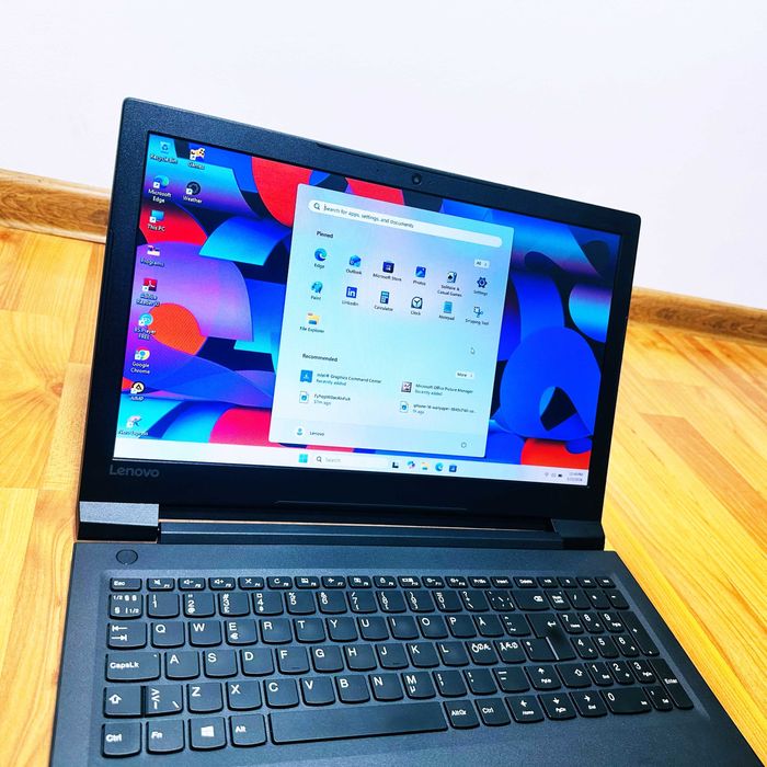 Laptop Lenovo V110, SSD, Win 11, 15.6” Slim, Livrare GRATUITA