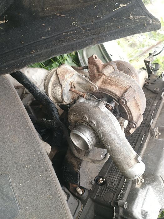 Vând motor și turbină Opel Vectra c 2.2