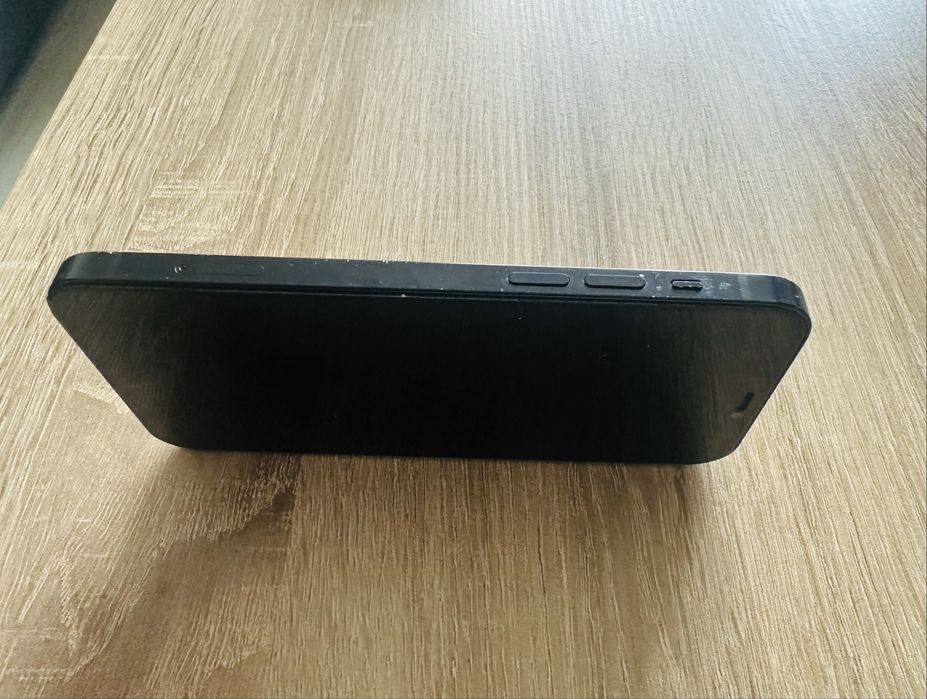 Iphone 12 128bg нова батерия