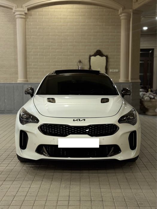 Kia stinger 2022 AWD