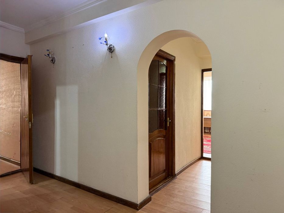 3/3/12 Школа №282,40 лет Победы, Тузель 3 

#Три   -   комнаты • 3/12