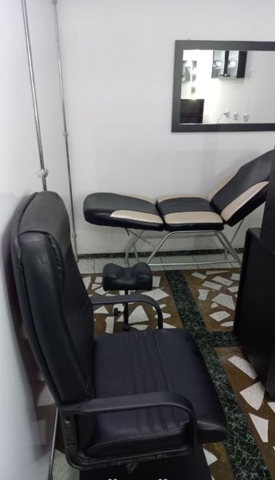Продам парикмахерскую с оборудованием