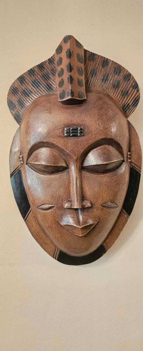 Măști Africane Decorative-Design Unic Pentru un Decor cu Personalitate