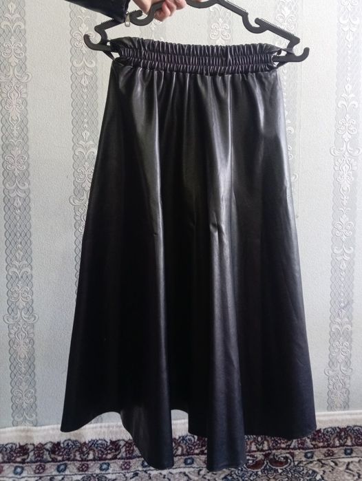 Koja kostyum yubkalar sotiladi