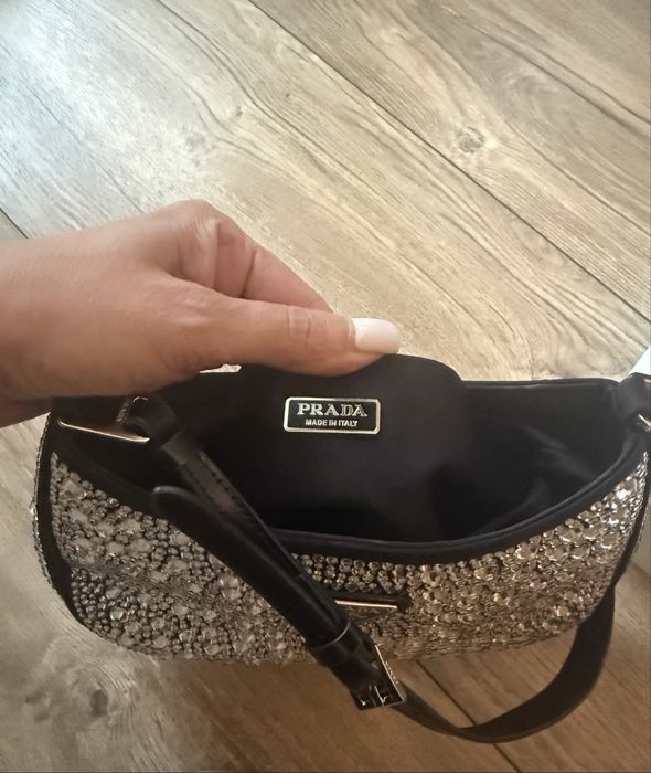 Оригинална чанта Prada