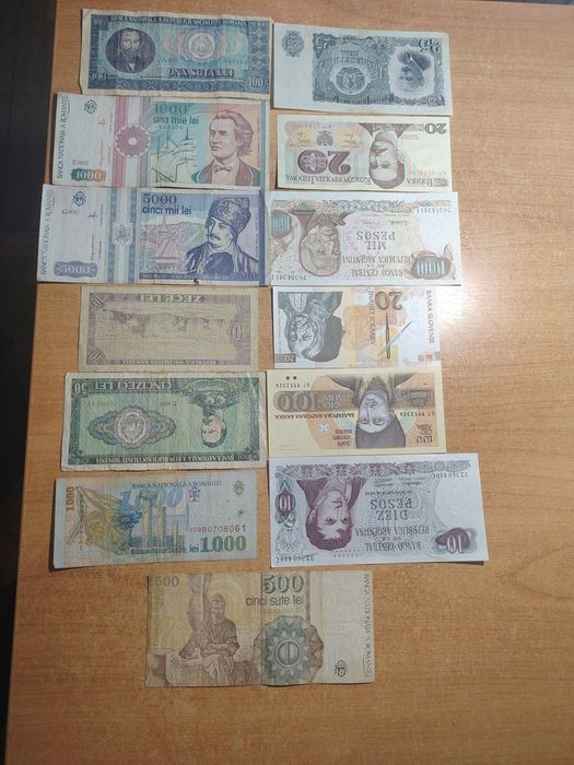 Lot de 13 bancnote