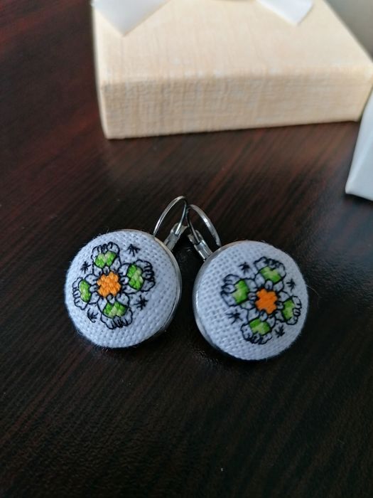 Ръчно бродирани колие, гривна , обеци и ключодържател " Бухал"