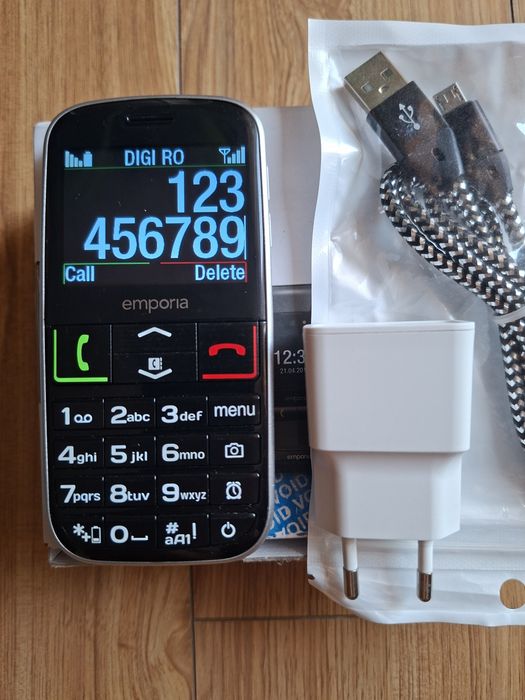 Top telefon seniori,