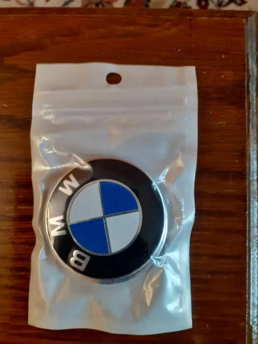 De vinzare embleme auto metaluce