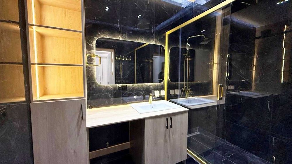 Заходи и Живи 3 комнатная  без глухих комнат в Новостройке Вокзал