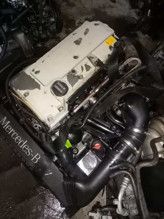 Двигатель на Mercedes C 203