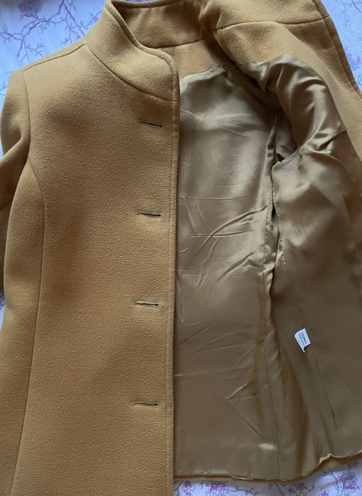 Дамско палто на Andrews с вълна н-р 42!