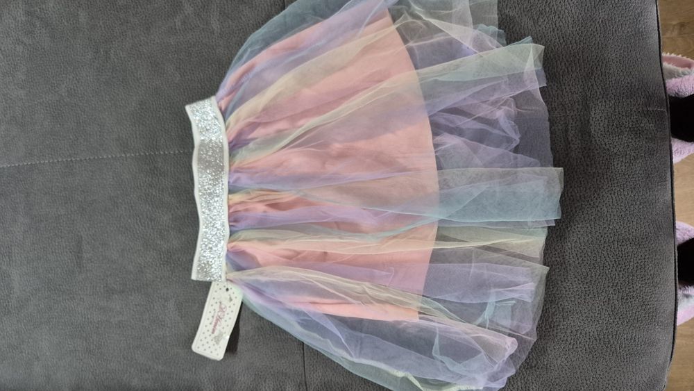 Детска пола с тюл