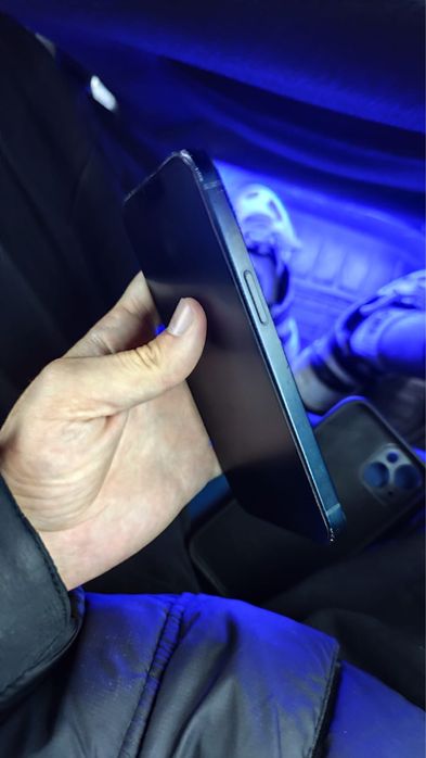 Продам айфон 13 полностью раьочий