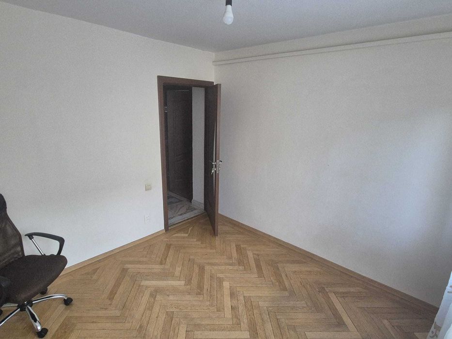 Inchiriere apartament 3 camere Drumul Taberei