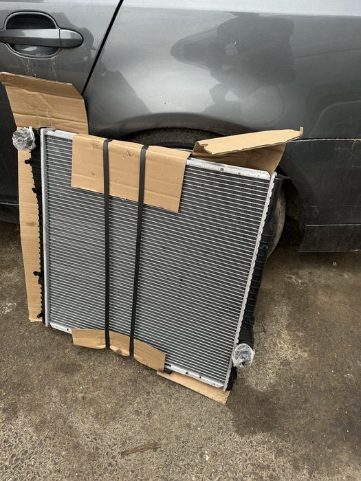 Radiator apa BMW X5 E53 3.0 diesel manual 218cp