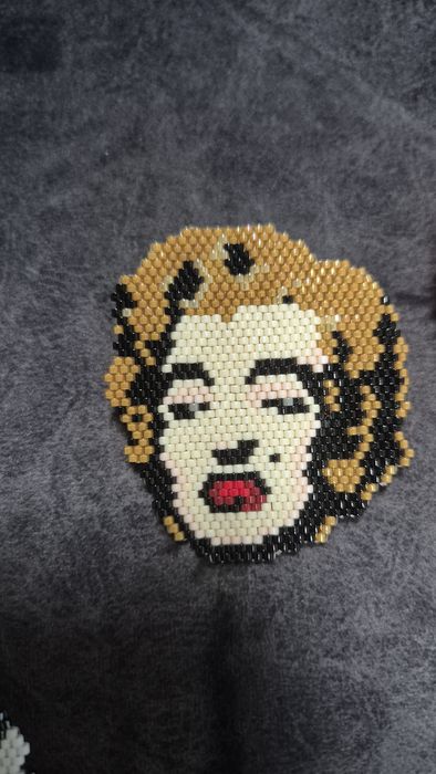 Брошки ръчна изработка с уникална техника