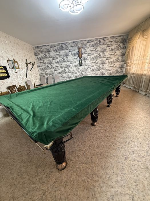 Бильярдный стол
