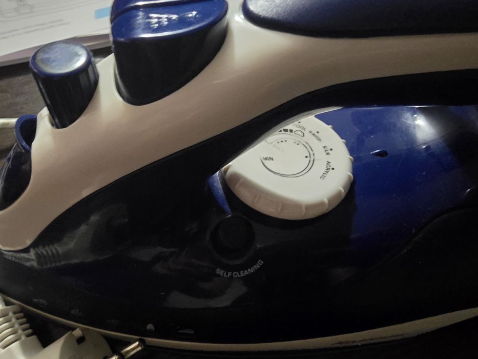 Утюг рабочий 3000 тг