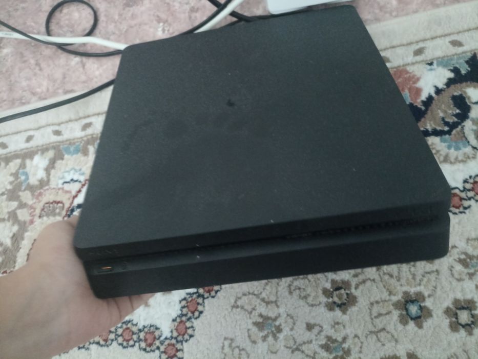 PS4 В хорошом состояний