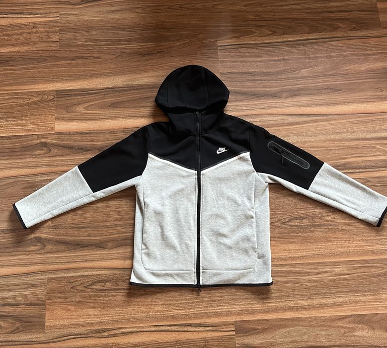 Nike Tech Fleece