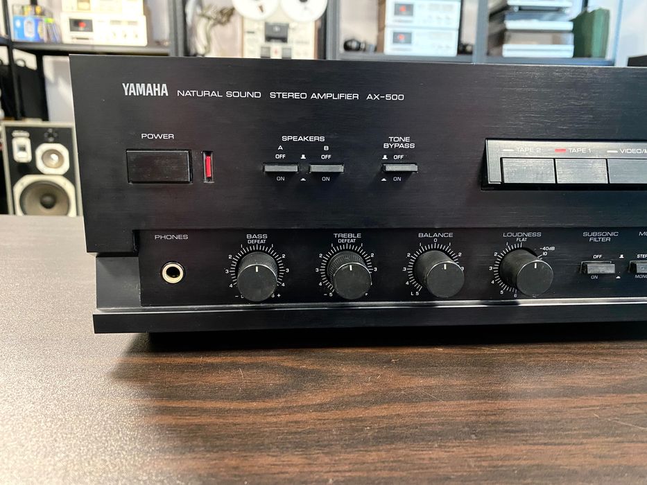Качествен мощен усилвател Yamaha
