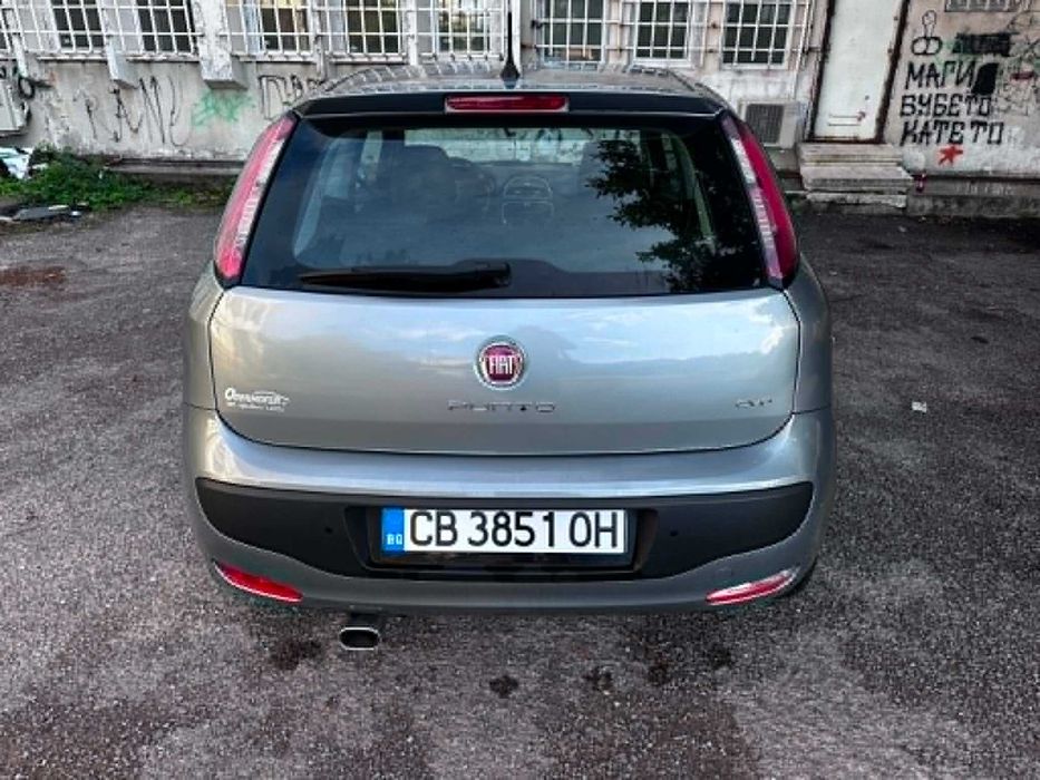 Fiat Punto 1.3 дизел Multijet Evo 95 к.с 2010 година