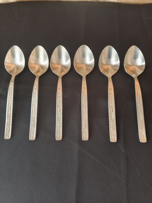 Продам мельхиоровые ложки