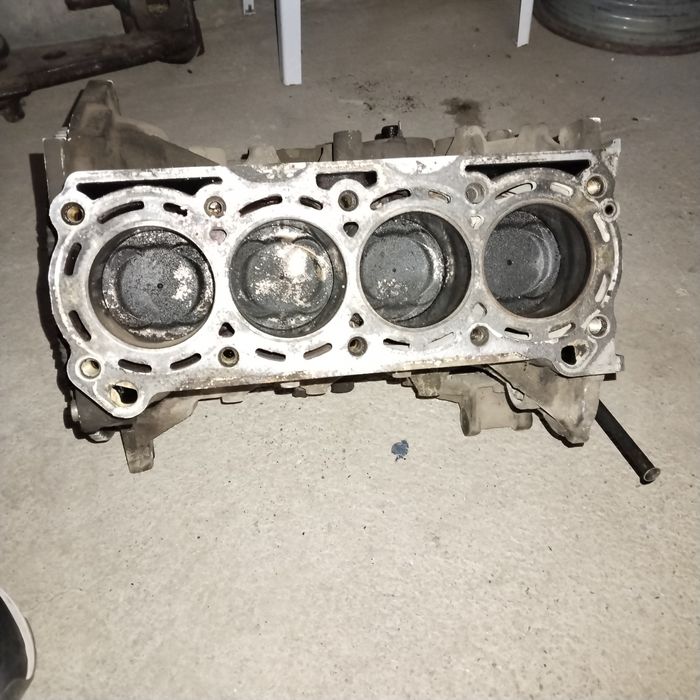 Сузуки    ескудо