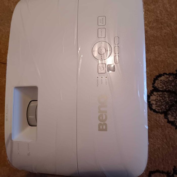 Проектор Новый Benq