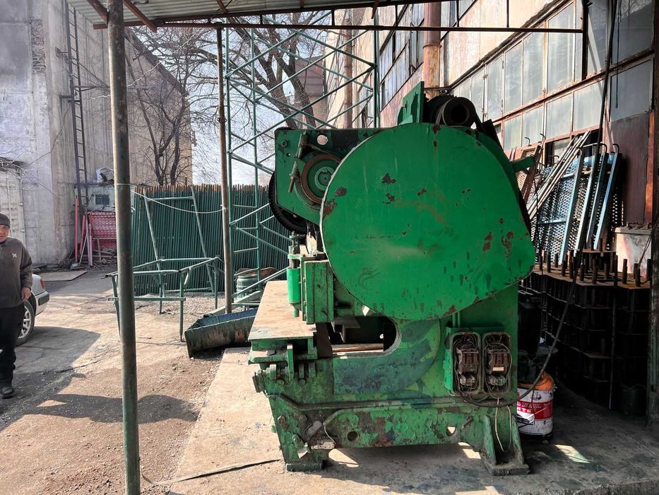 Станок Гильотина 8 тонная