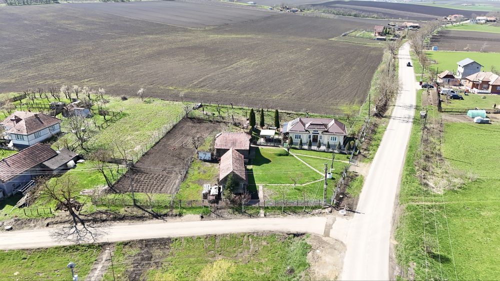 Casă de vânzare 95 mp sat Valeni,com Pogaceaua