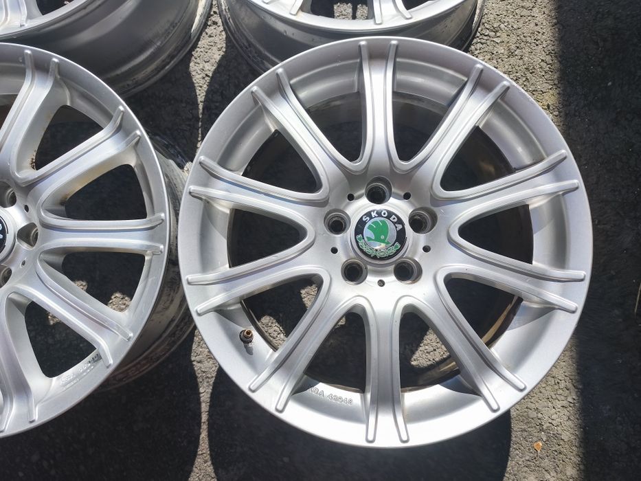 Фолксваген/VW; Шкода/Skoda  - 16 цола 5x100; 4 бр. лети джанти