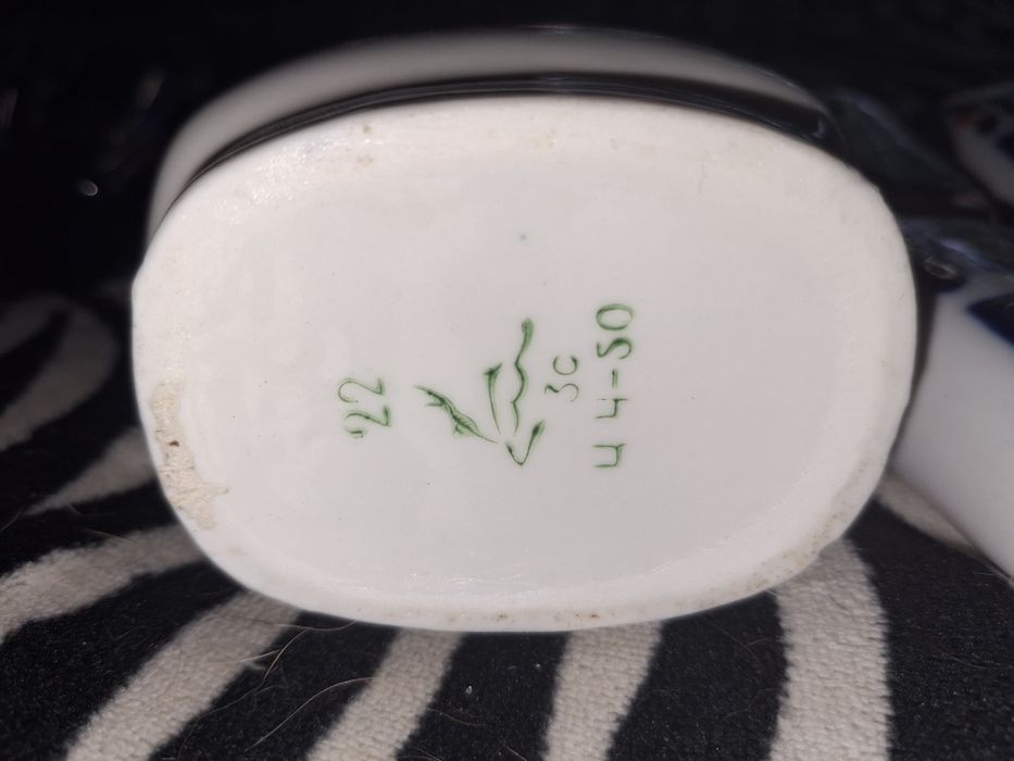 Продам совецкие графины и вазу