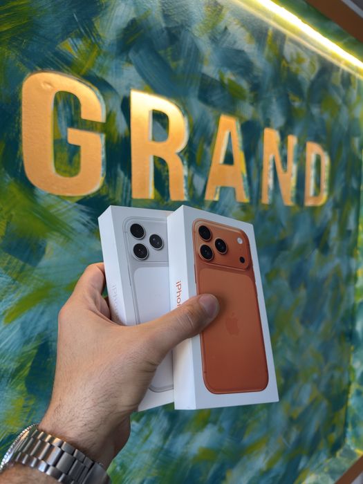 iPhone 17 Pro Orange - Silver NOI 256 GB * GRAND * Garantie 2 ANI