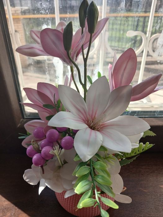 Suniy gul yangi holatda