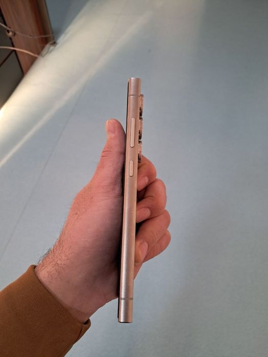 Срочно!!!  Samsung S 24  ULTRA 512 gb