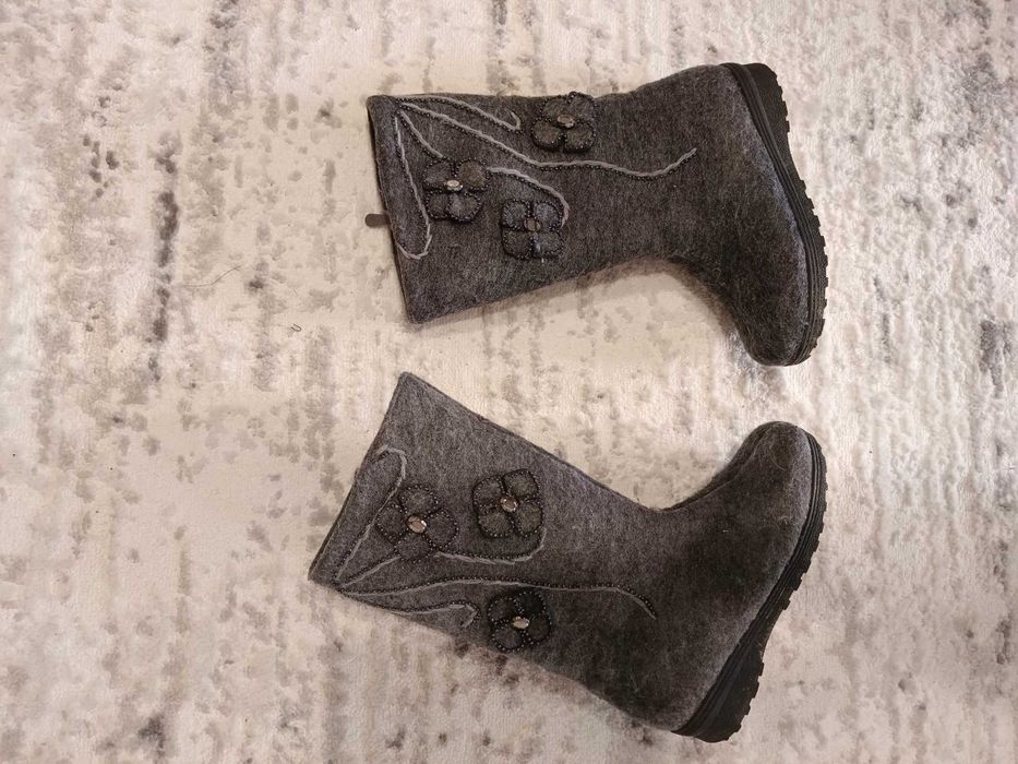 Сапоги зимние. б/у. В отличном состоянии. По теплоте круче, чем Аляска