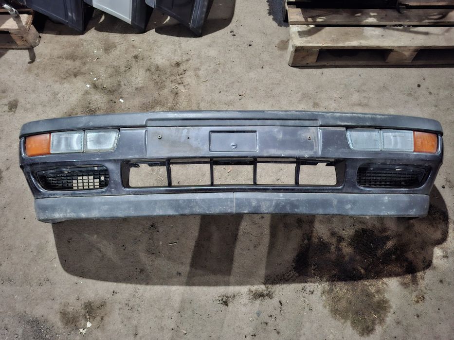 Передний бампер Венто