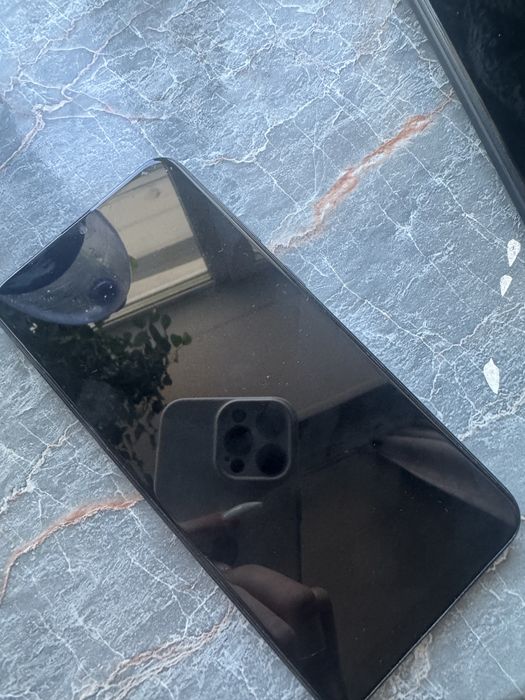 Продам телефон samsung A10