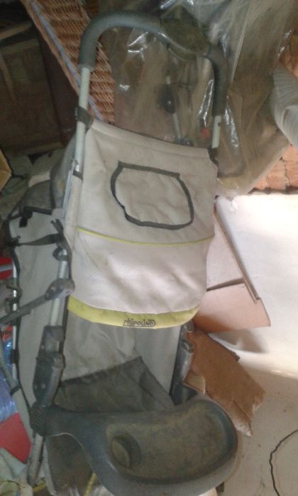 Продавам бебешка количка "чиполино" от 2006 г, ползвана 2 години