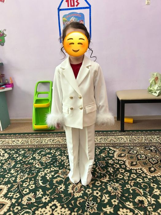 Деский костюм новый