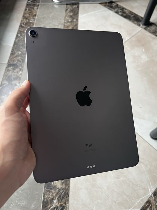 iPad air 4 ochilmagan