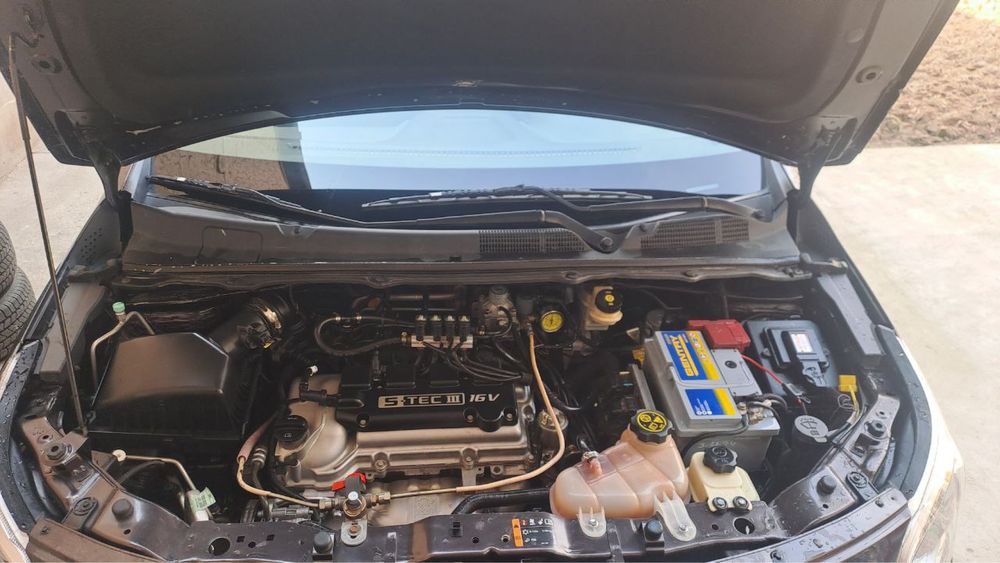 Chevrolet cobalt 2018