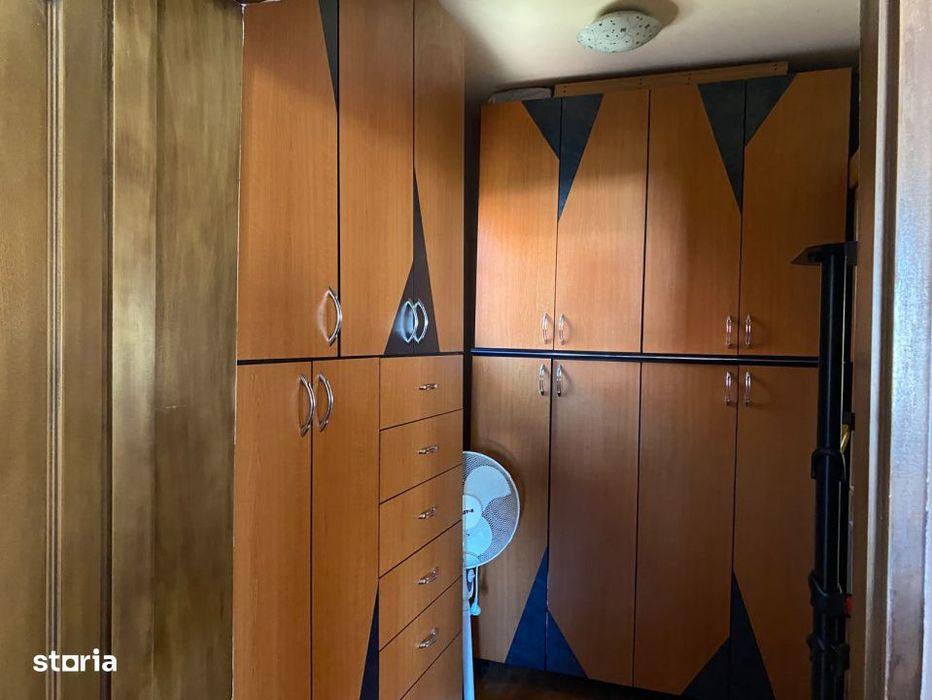 Casa cu 4 camere, 120 mp, zona Est